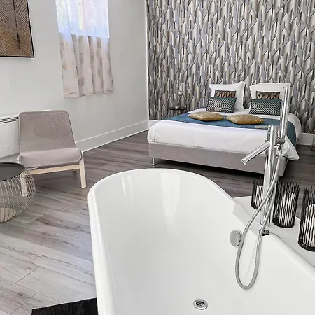 Oda ve Kahvaltı Chateau Lamothe