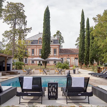 Chateau Lamothe Bed & Breakfast *