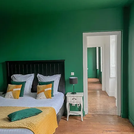 לינה וארוחת בוקר Chateau Lamothe