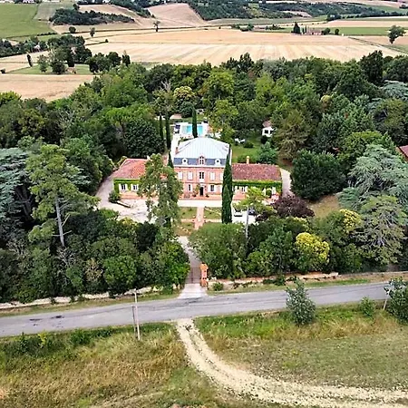 Chateau Lamothe Bed & Breakfast Baziege