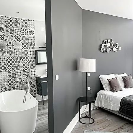 Bed & Breakfast Chateau Lamothe 3*