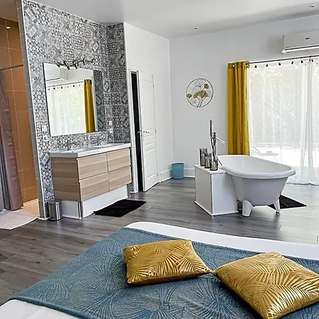 Chateau Lamothe 3*