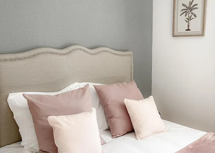 Chateau Lamothe Bed & Breakfast Baziege