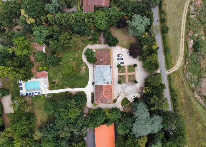 Bed & Breakfast Chateau Lamothe 3*