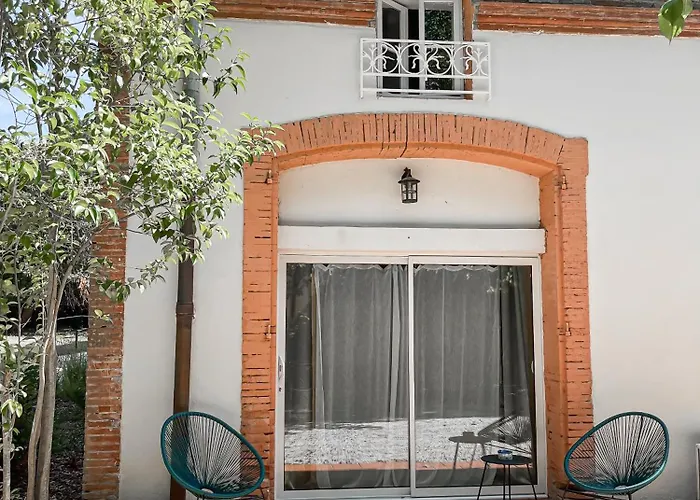 Chateau Lamothe Bed & Breakfast